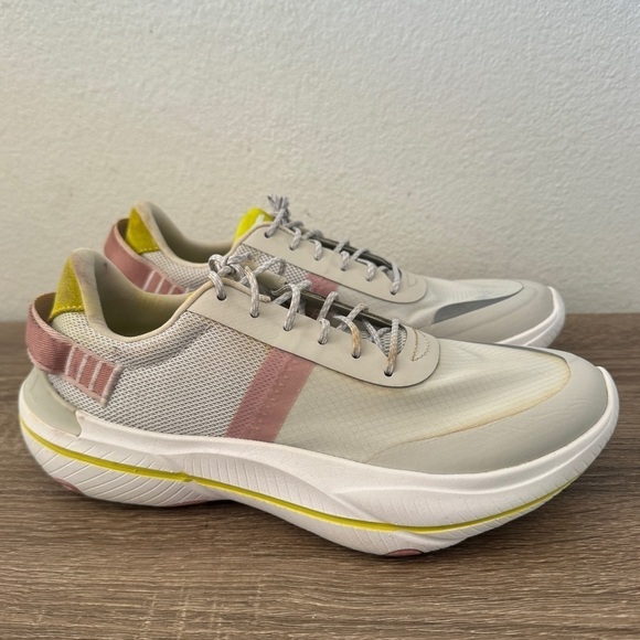 Sorel Explorer Blitz Leisure Lace Sneaker, Size 9 - Picture 1 of 8